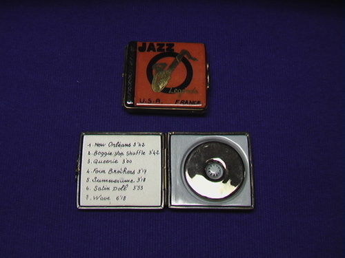JAZZ CASE W/CD